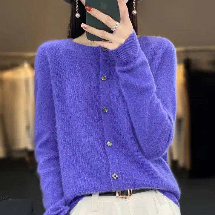 ANNIKA | Soft Woolen Cardigan
