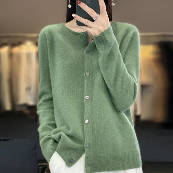 ANNIKA | Soft Woolen Cardigan
